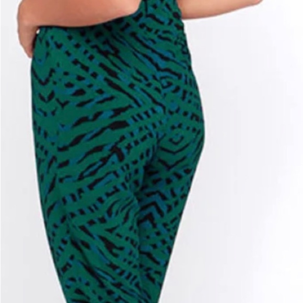 Lovers + Friends My Way Teal Green Print Jumpsuit Size Small - Used Condition. - Picture 6 of 7